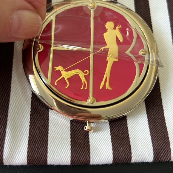 HENRI BENDEL RARE NWT LADY AND THE DOG COMPACT MIRROR - Picture 6 of 7